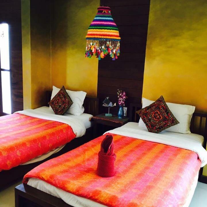 פאי Soi One Boutique Bedrooms מראה חיצוני תמונה