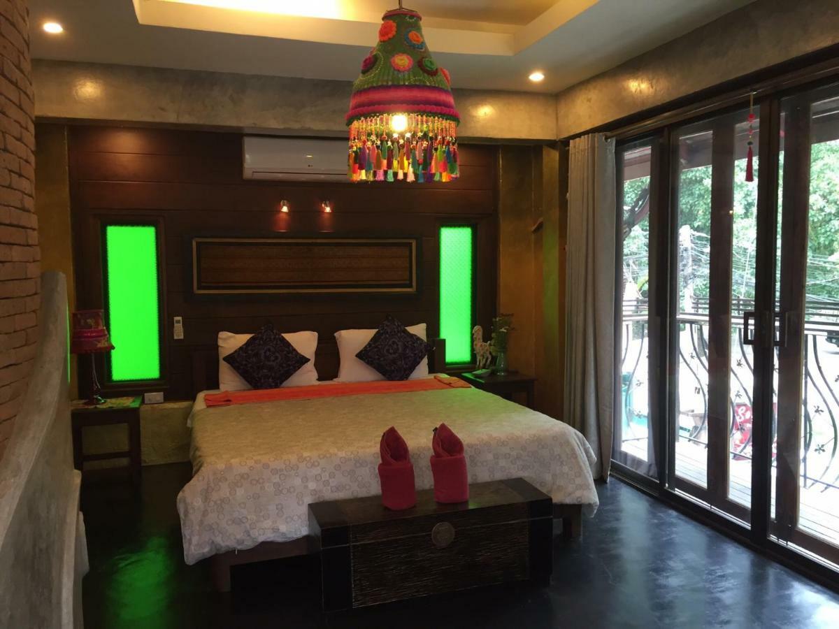 פאי Soi One Boutique Bedrooms מראה חיצוני תמונה